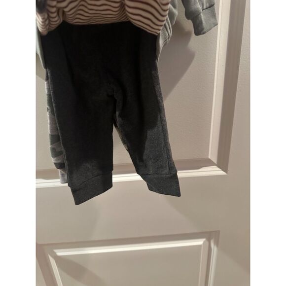 NEW Kids Headquarters Little Stegosaurus 4 Piece Outfit Size 6 Months - Picture 6 of 14